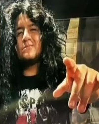Mateo Jarrín - Guitarra Líder Banda XXX